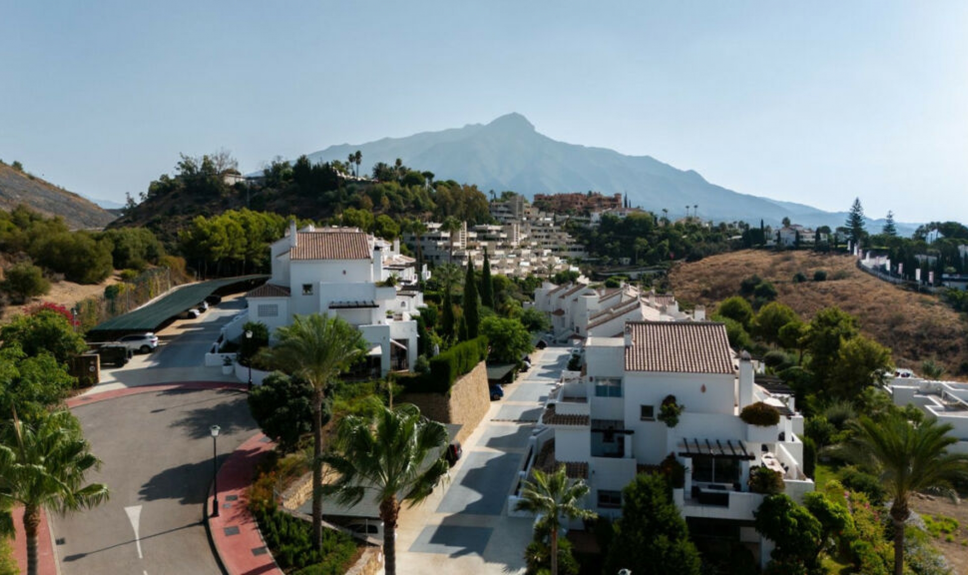 Resale - Apartment -
Nueva Andalucía