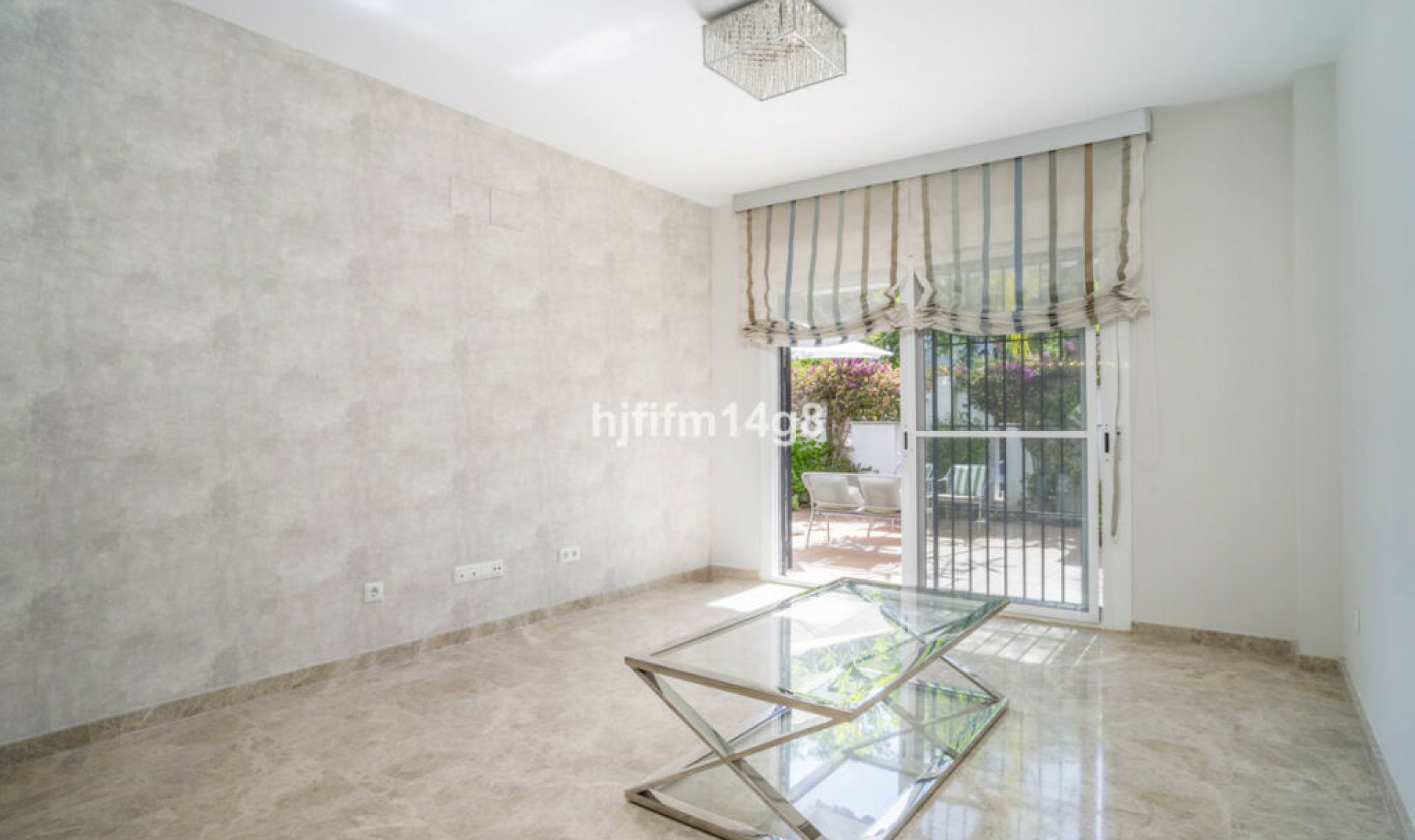 Resale - Apartment -
Nueva Andalucía