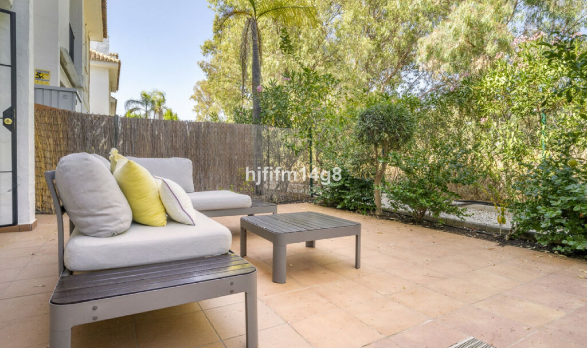 Resale - Apartment -
Nueva Andalucía