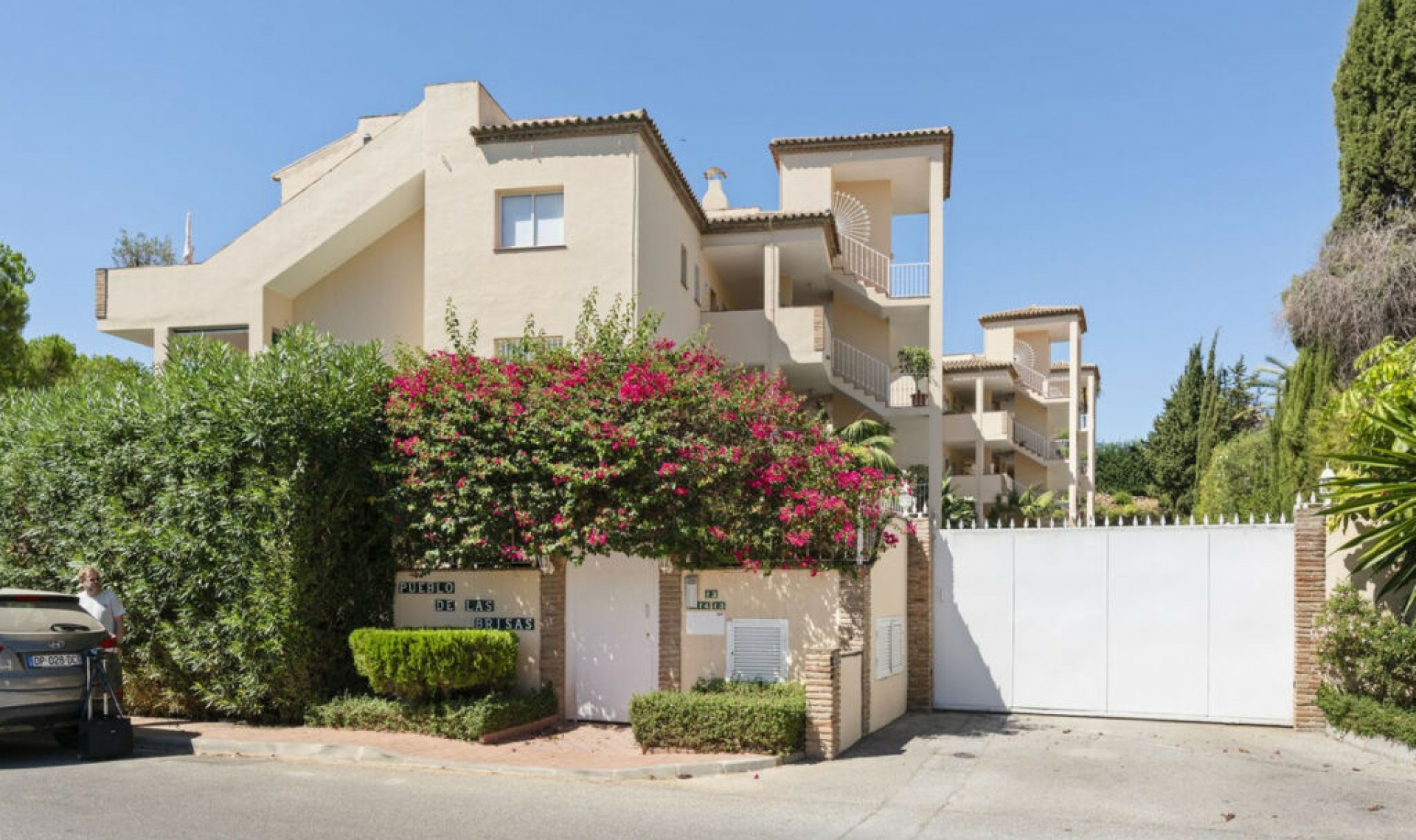 Resale - Apartment -
Nueva Andalucía