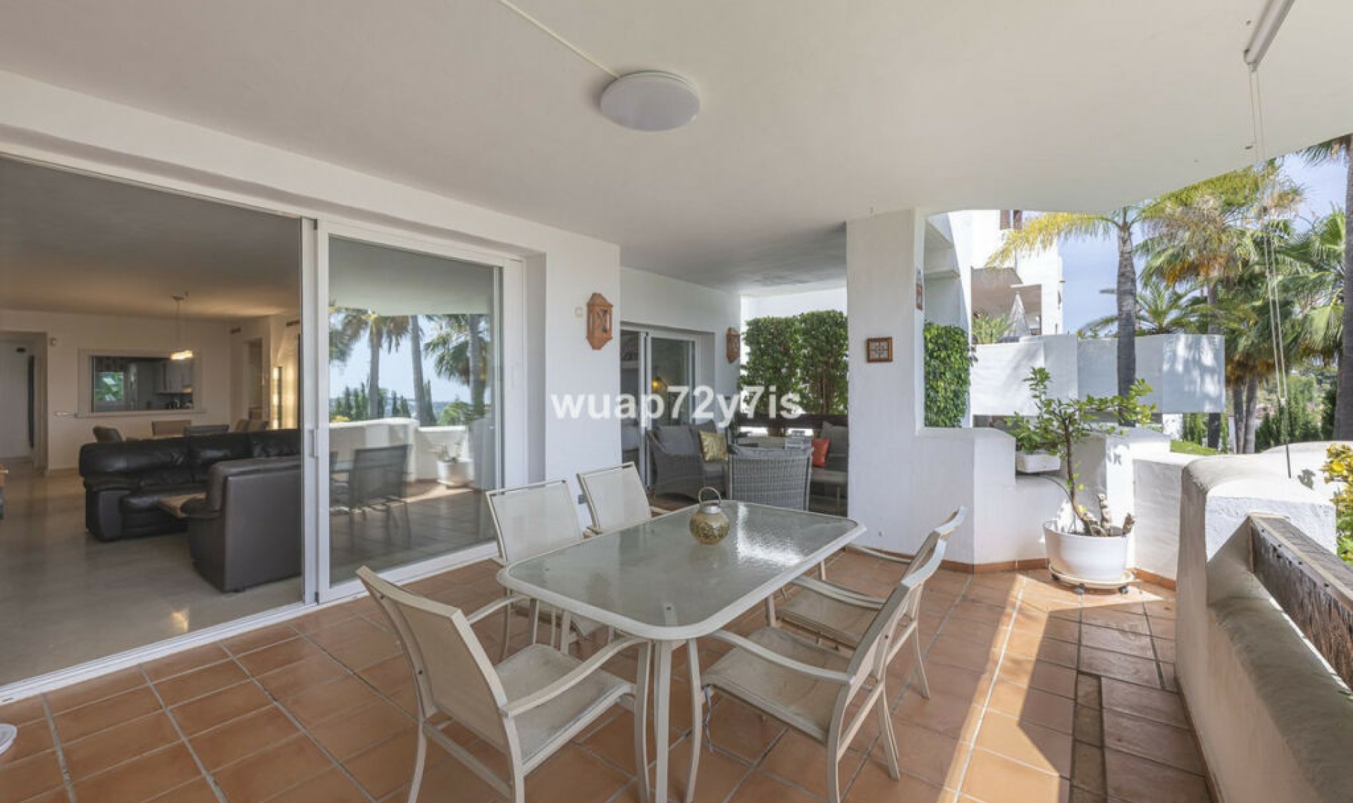 Resale - Apartment -
Nueva Andalucía