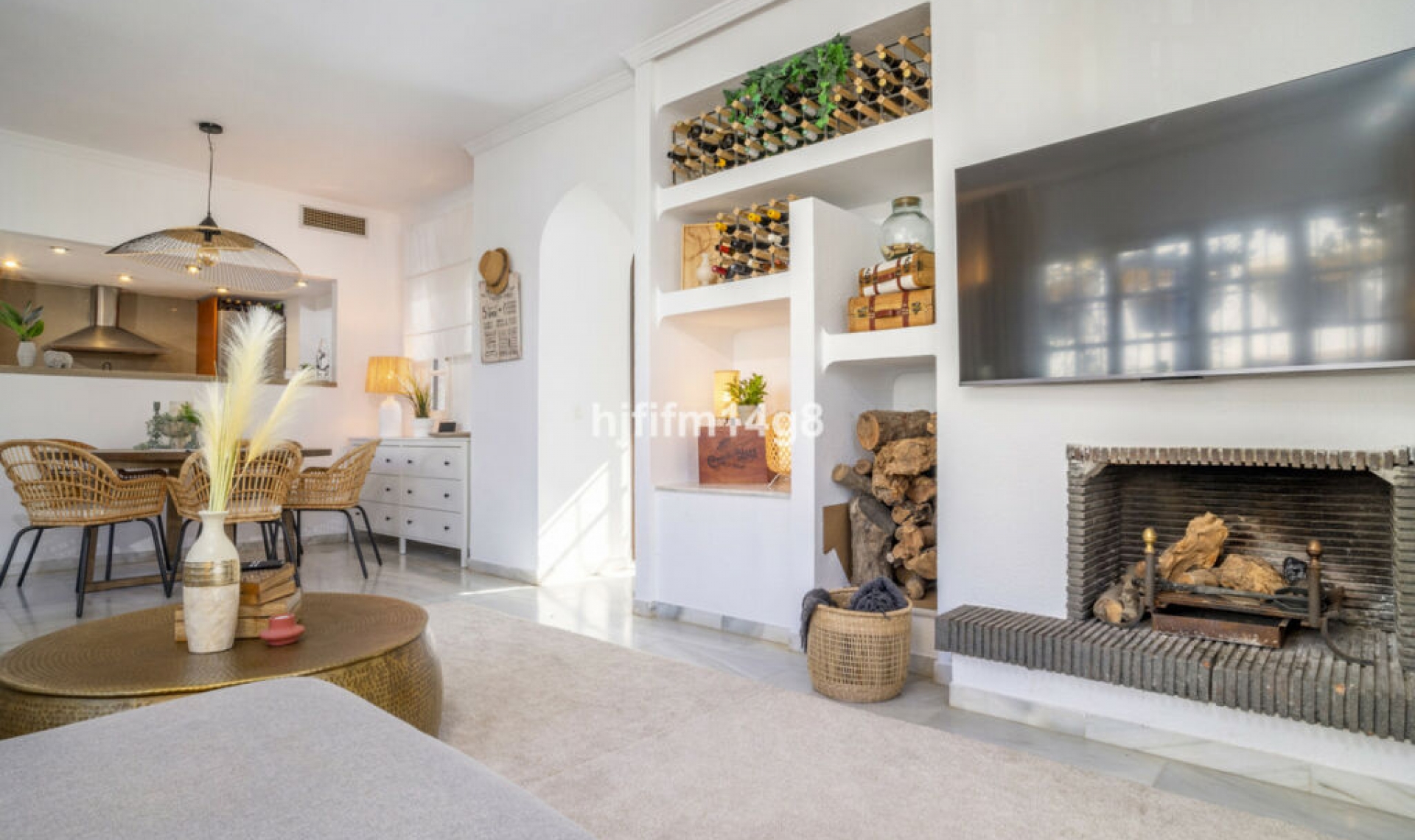 Resale - Apartment -
Nueva Andalucía