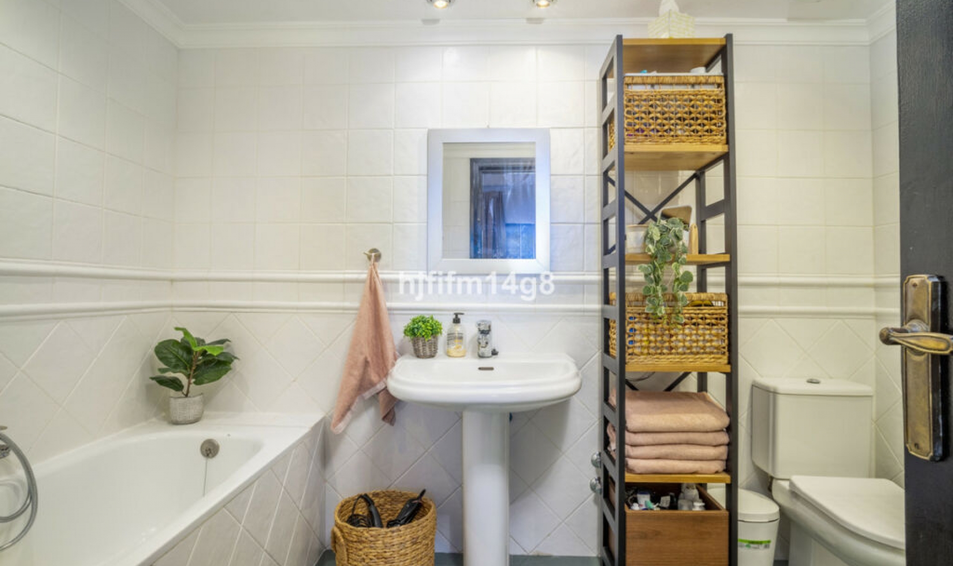 Resale - Apartment -
Nueva Andalucía