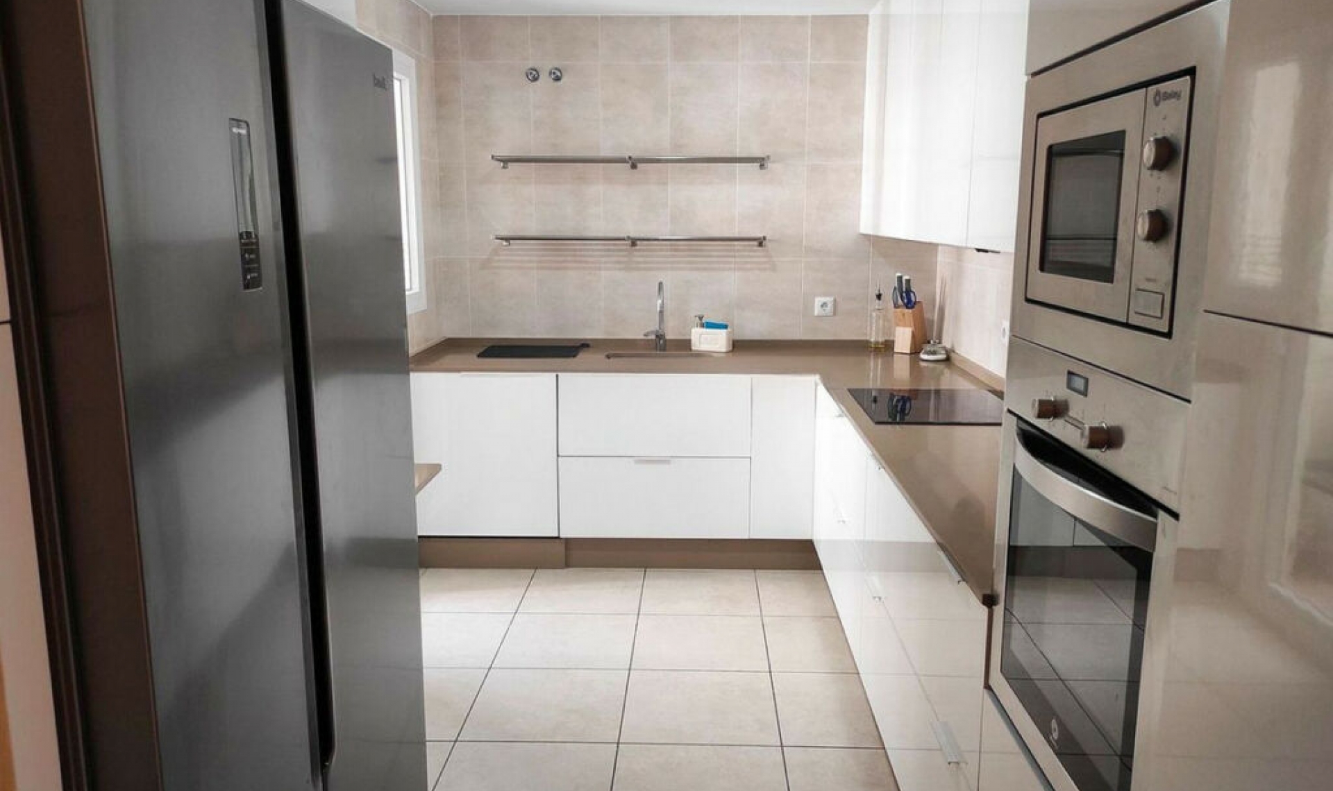 Resale - Apartment -
Nueva Andalucía