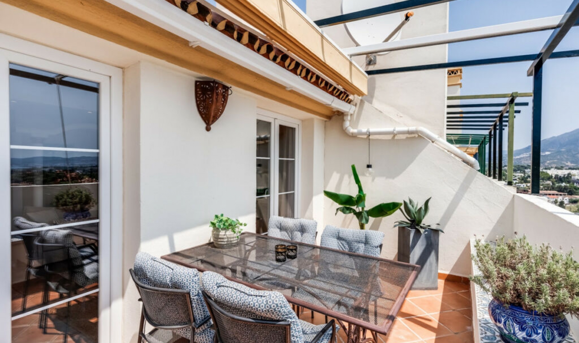 Resale - Apartment -
Nueva Andalucía