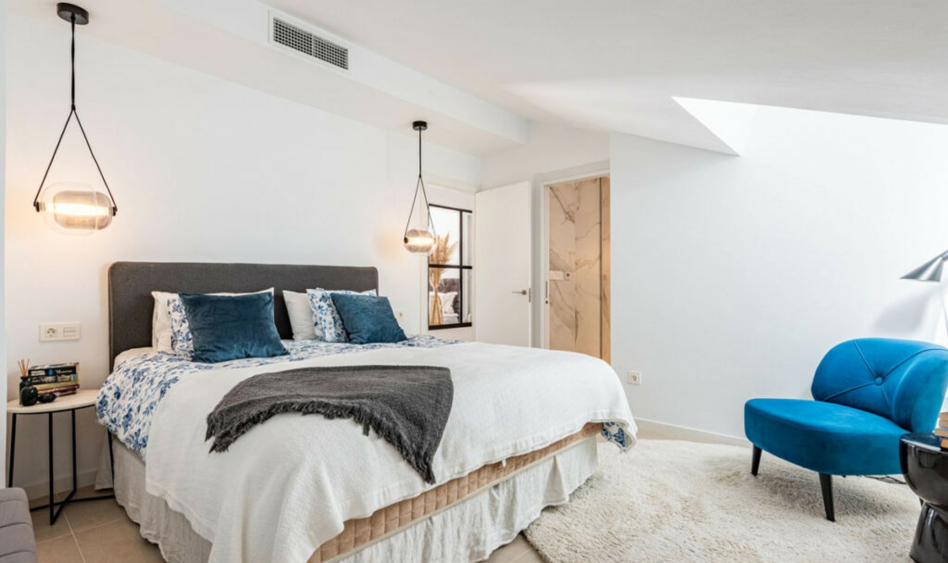 Resale - Apartment -
Nueva Andalucía