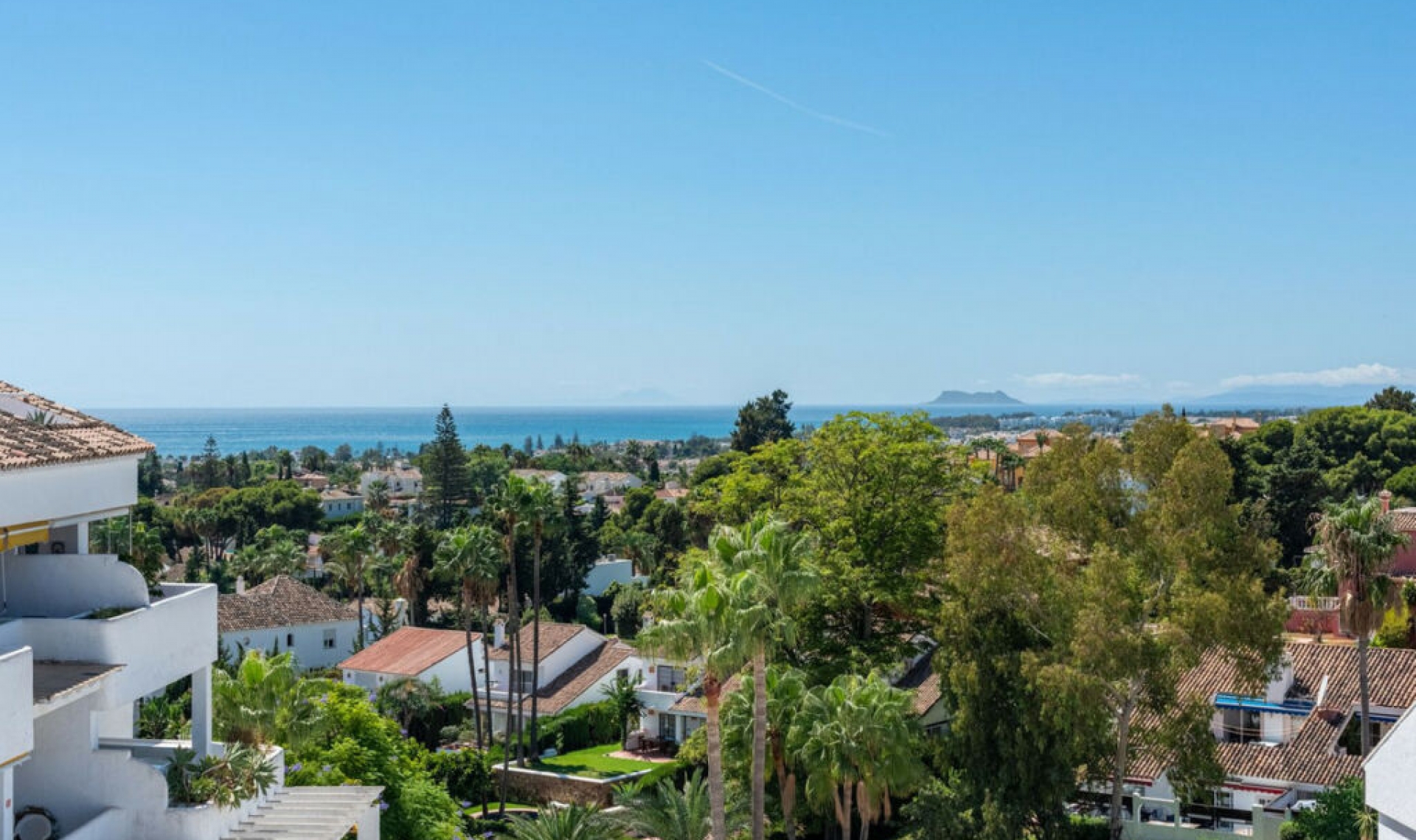 Resale - Apartment -
Nueva Andalucía