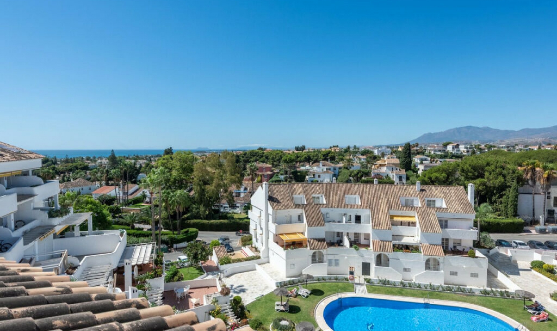 Resale - Apartment -
Nueva Andalucía