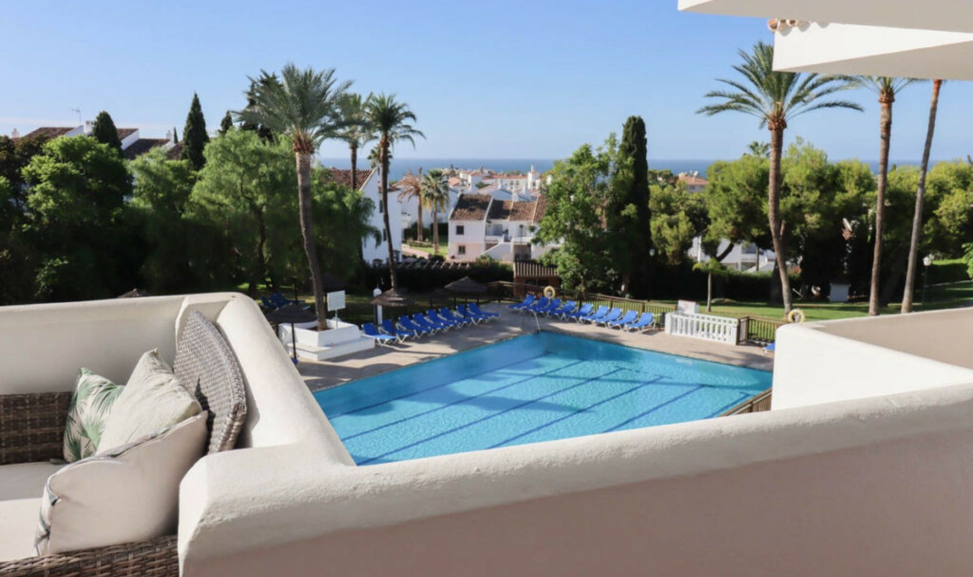 Resale - Apartment -
Nueva Andalucía