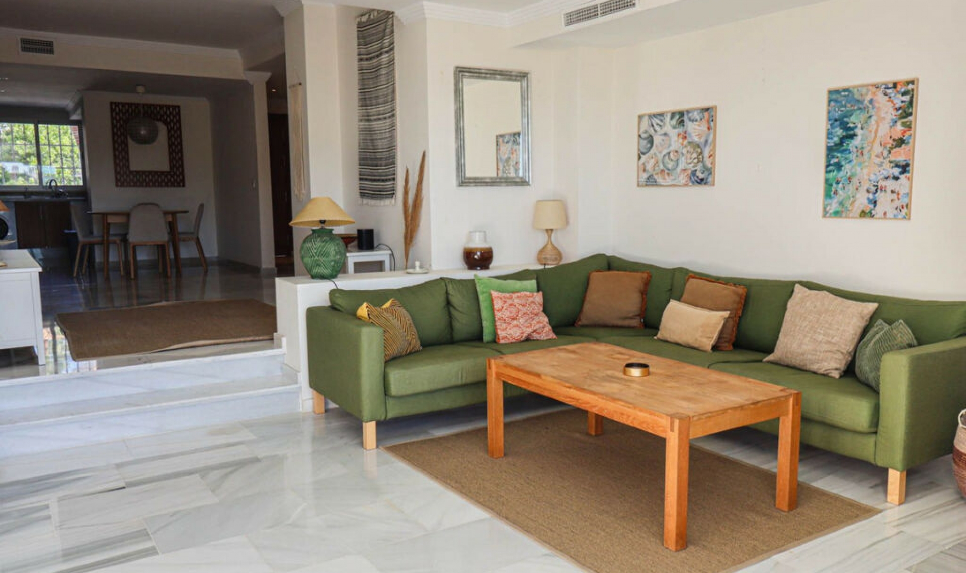 Resale - Apartment -
Nueva Andalucía