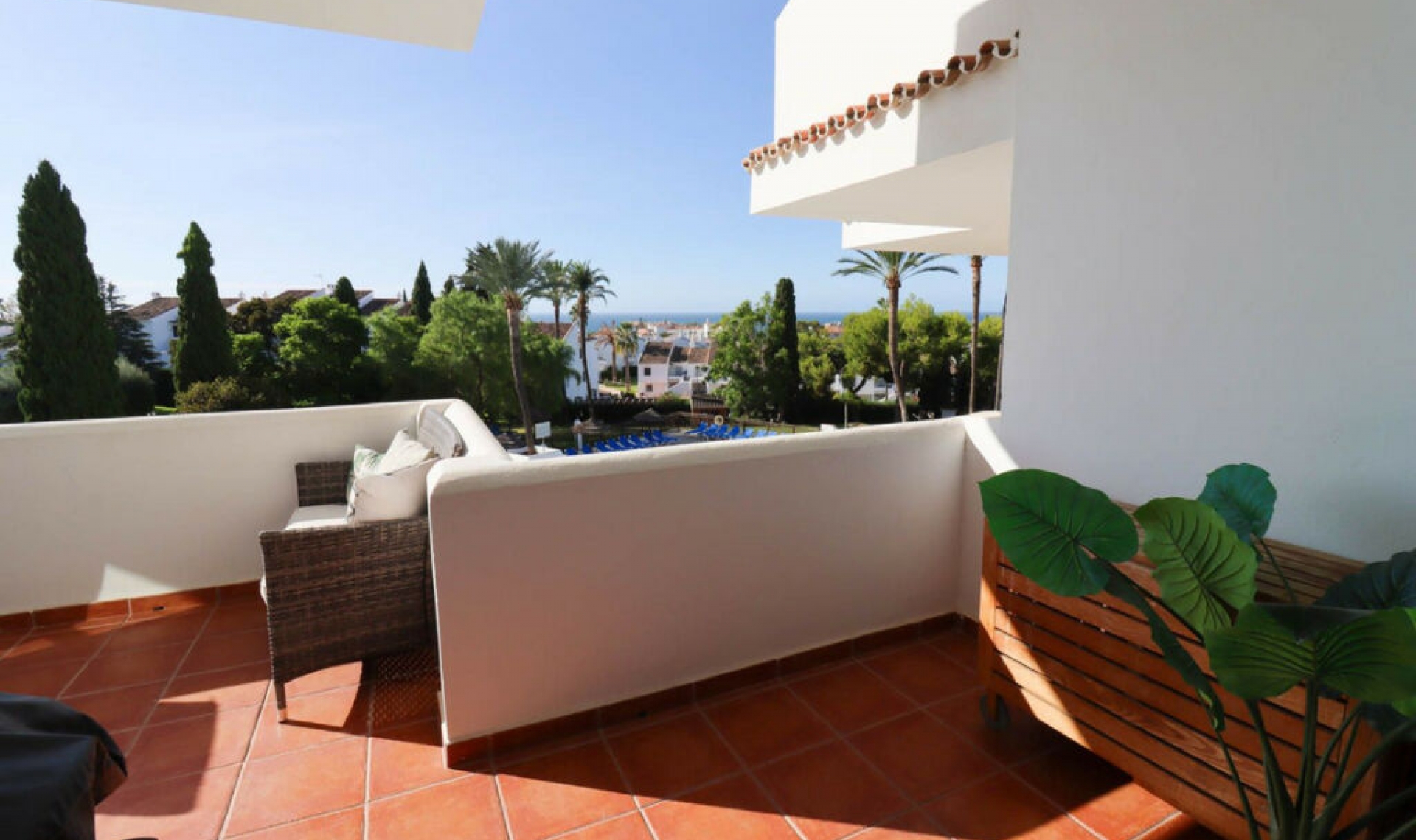 Resale - Apartment -
Nueva Andalucía