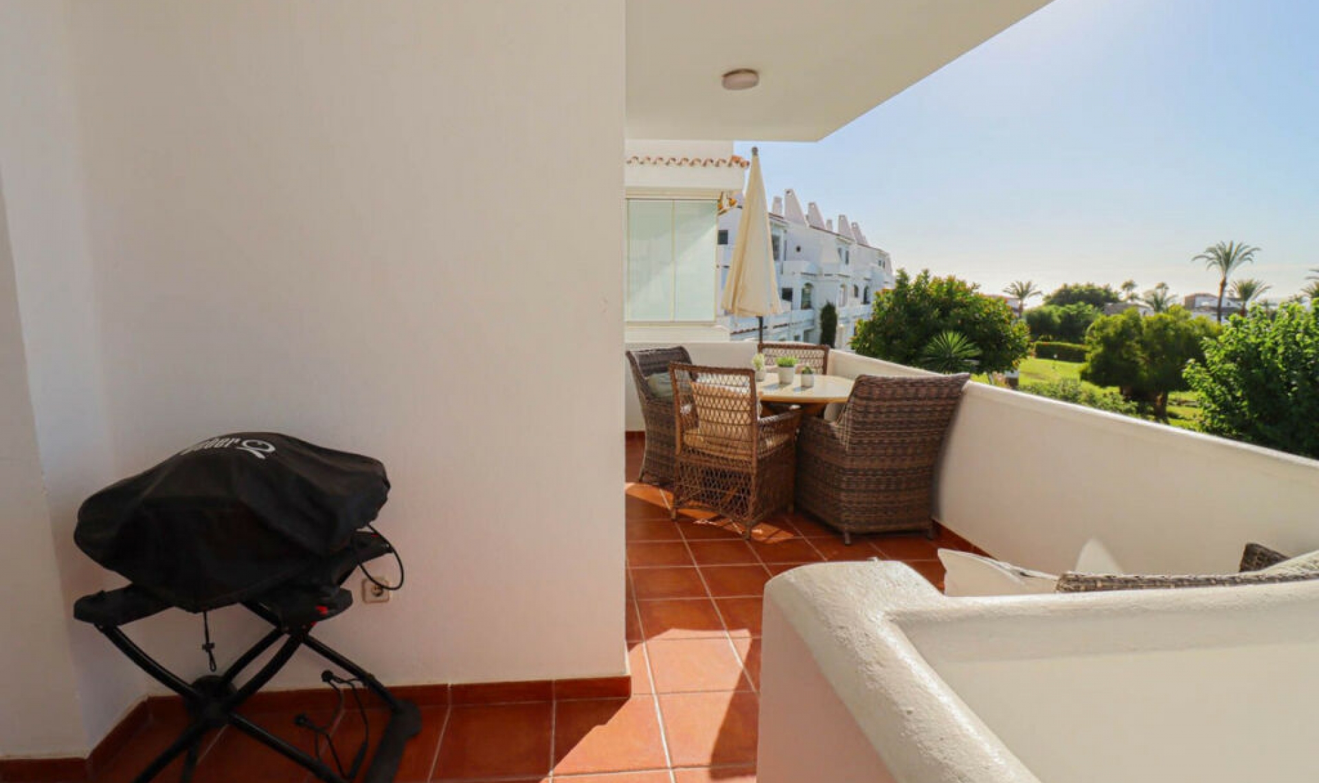 Resale - Apartment -
Nueva Andalucía