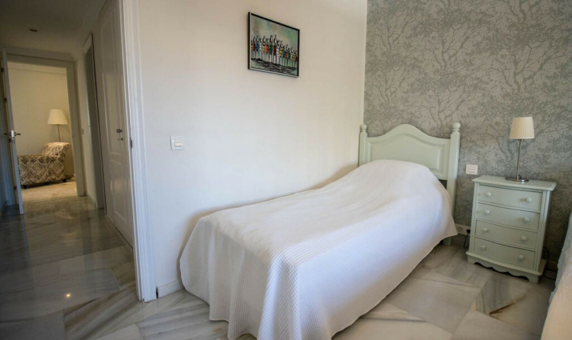 Resale - Apartment -
Nueva Andalucía