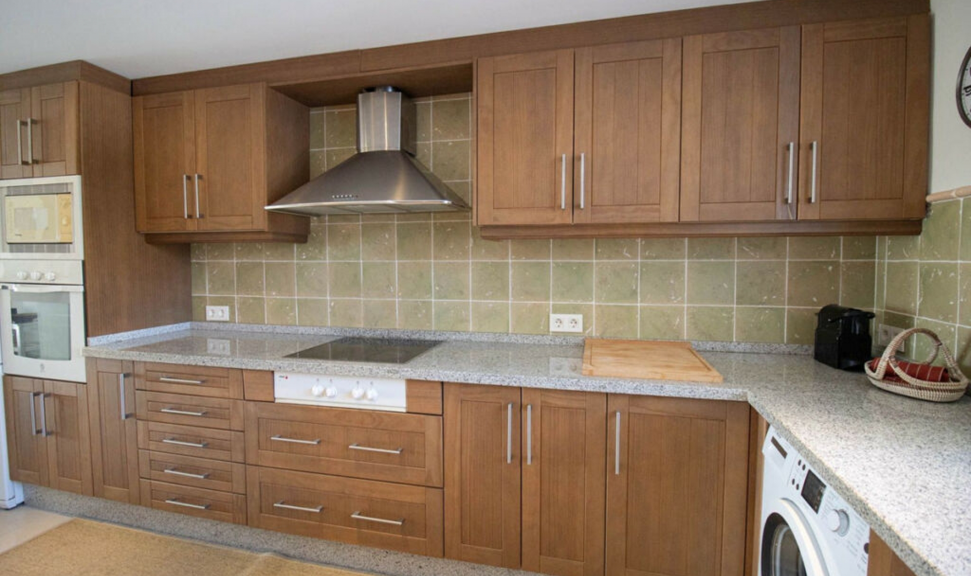 Resale - Apartment -
Nueva Andalucía