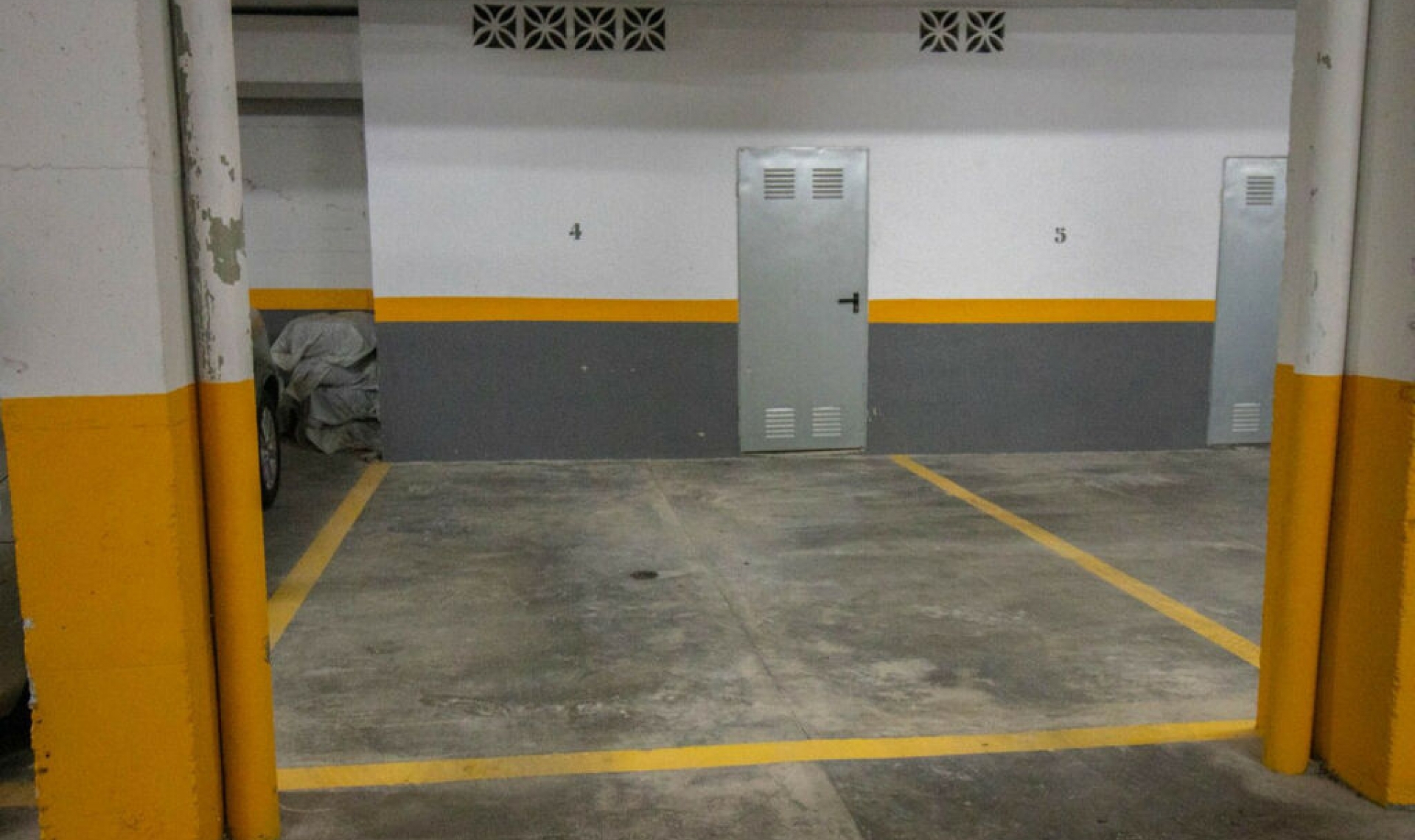 Resale - Apartment -
Nueva Andalucía