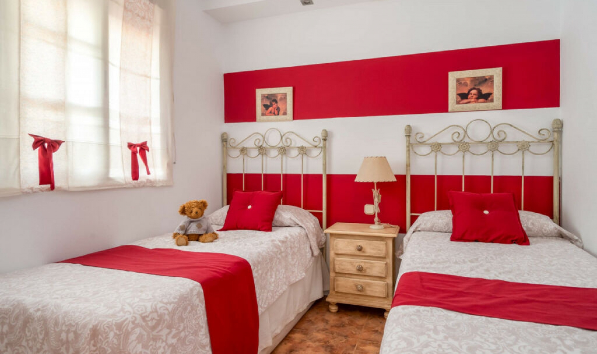 Resale - Apartment -
Nueva Andalucía