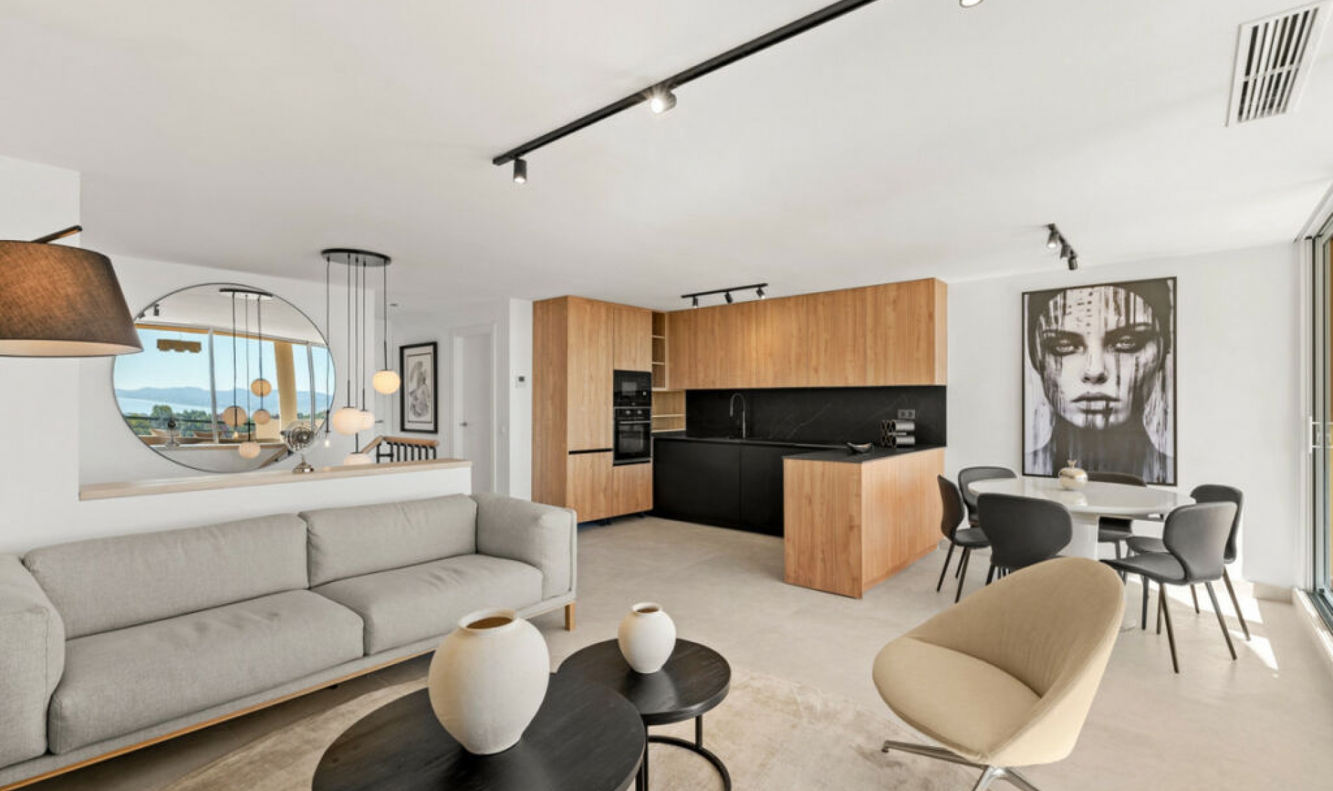 Resale - Apartment -
Nueva Andalucía