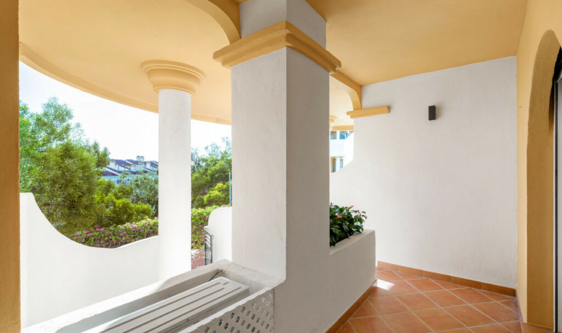 Resale - Apartment -
Nueva Andalucía