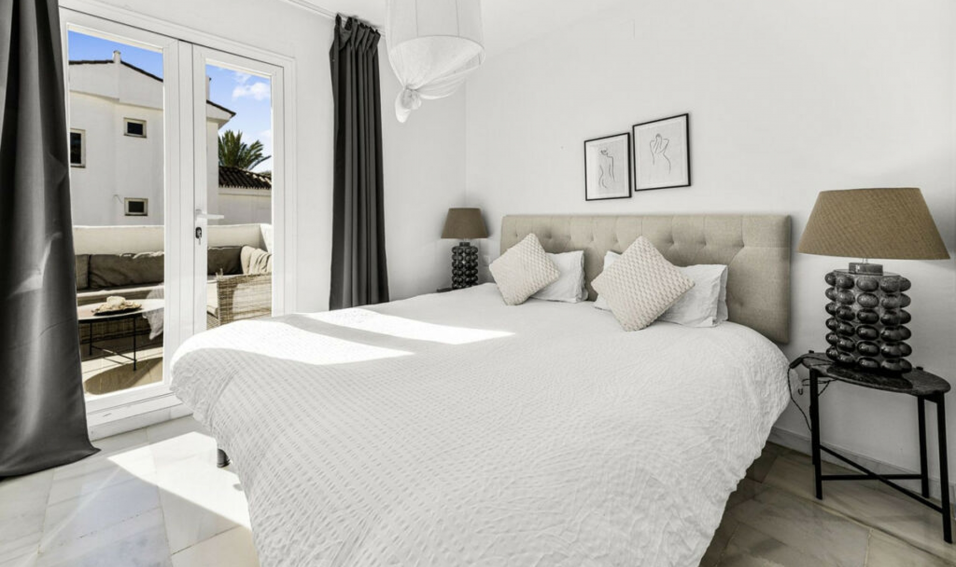 Resale - Apartment -
Nueva Andalucía