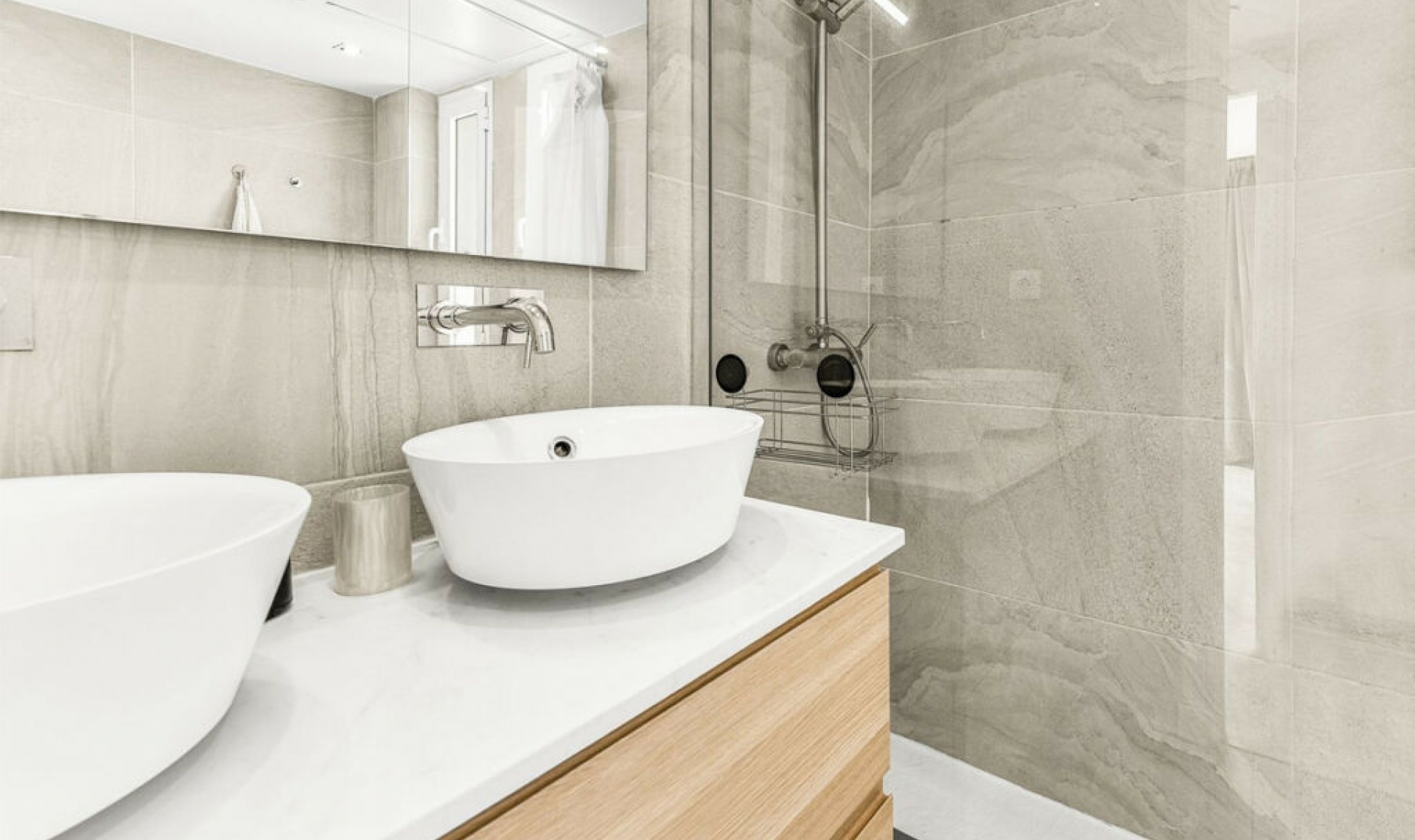 Resale - Apartment -
Nueva Andalucía