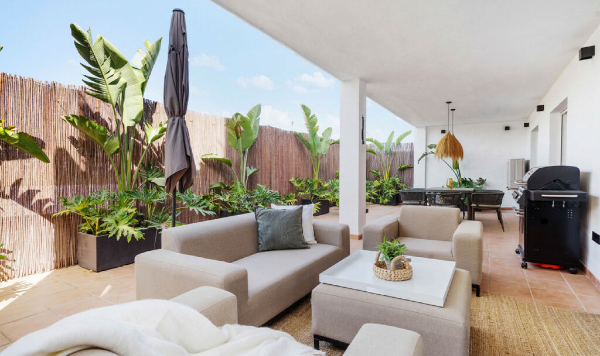 Resale - Apartment -
Nueva Andalucía