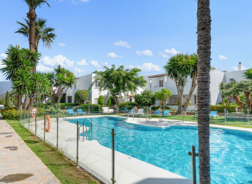 Resale - Apartment -
Nueva Andalucía