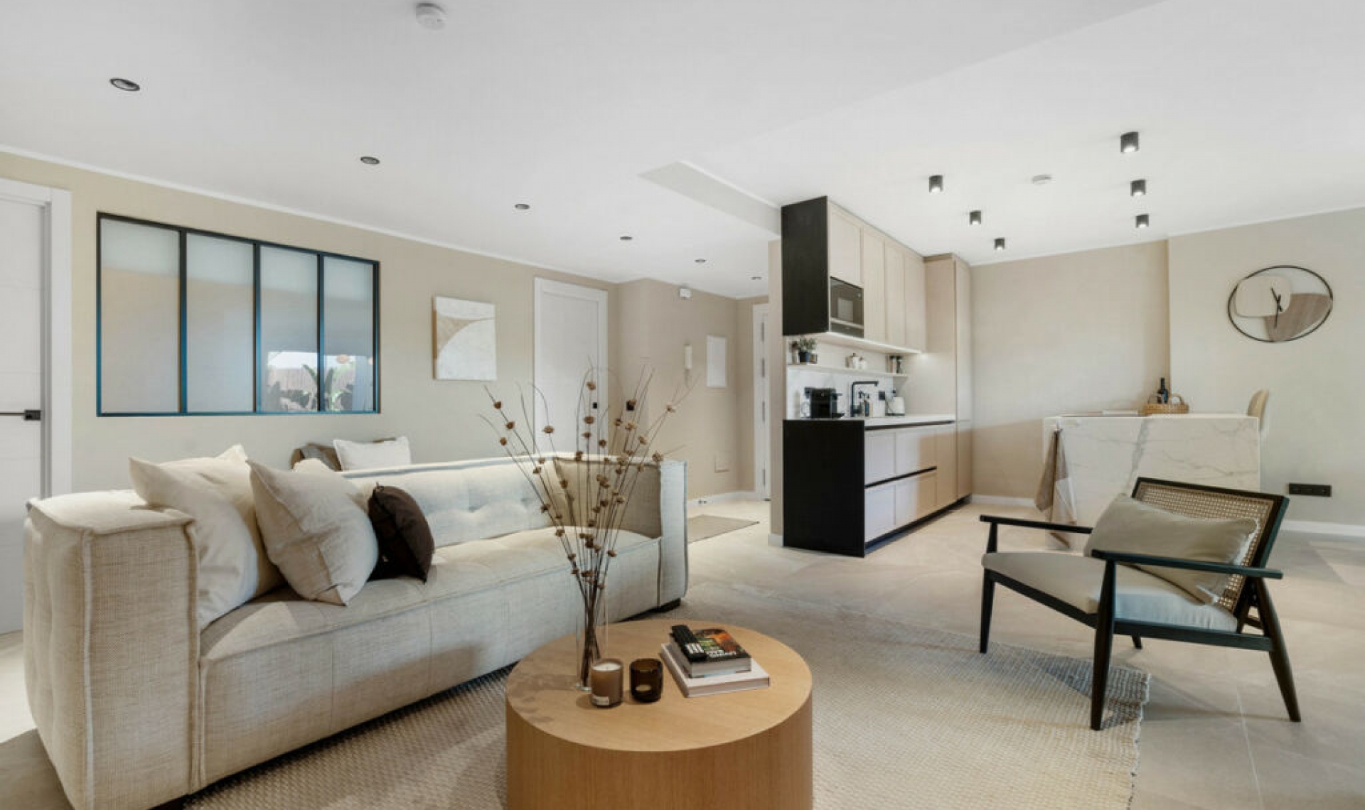 Resale - Apartment -
Nueva Andalucía