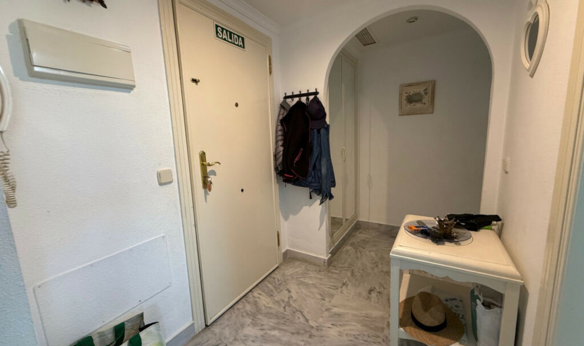 Resale - Apartment -
Nueva Andalucía