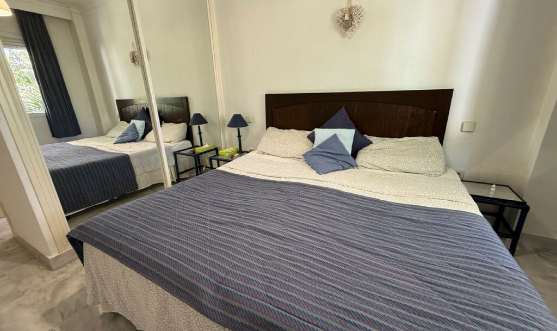 Resale - Apartment -
Nueva Andalucía