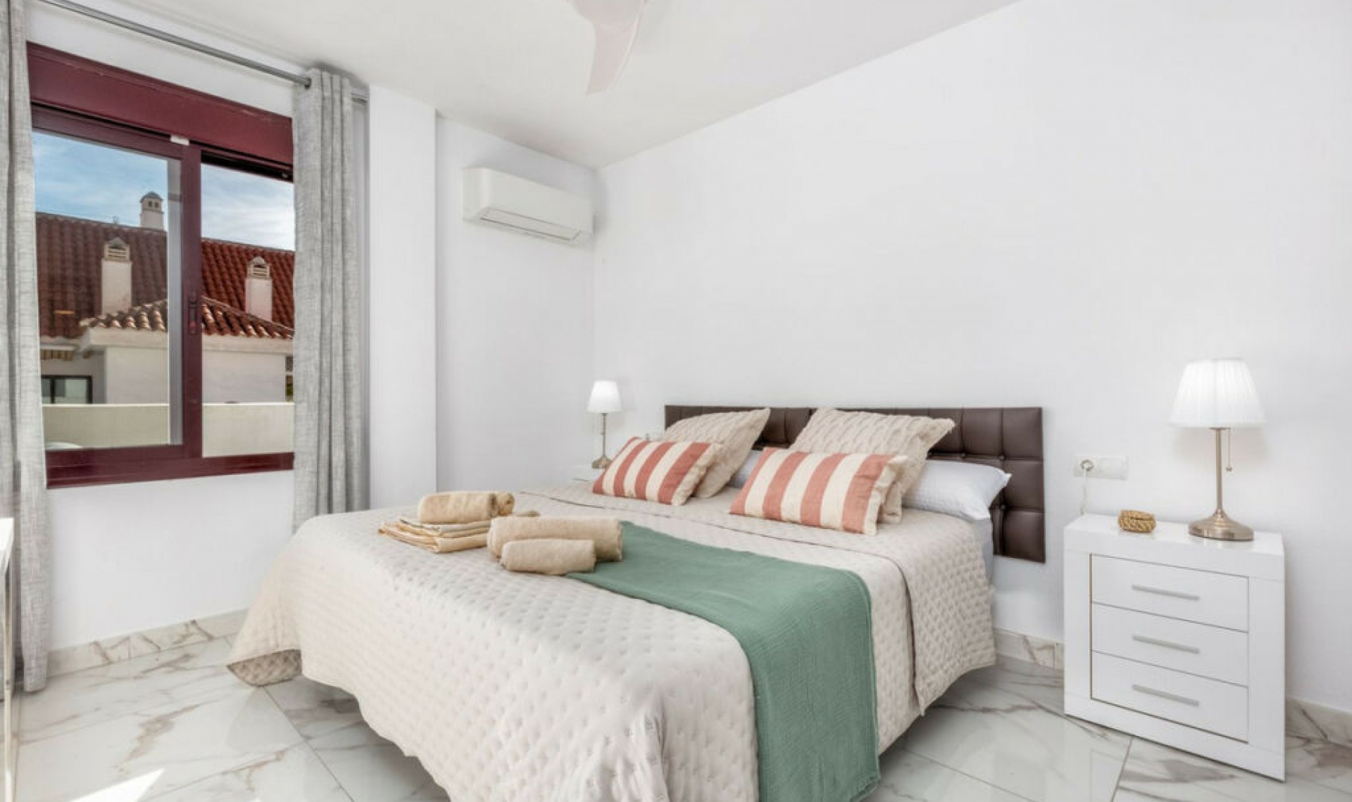 Resale - Apartment -
Nueva Andalucía