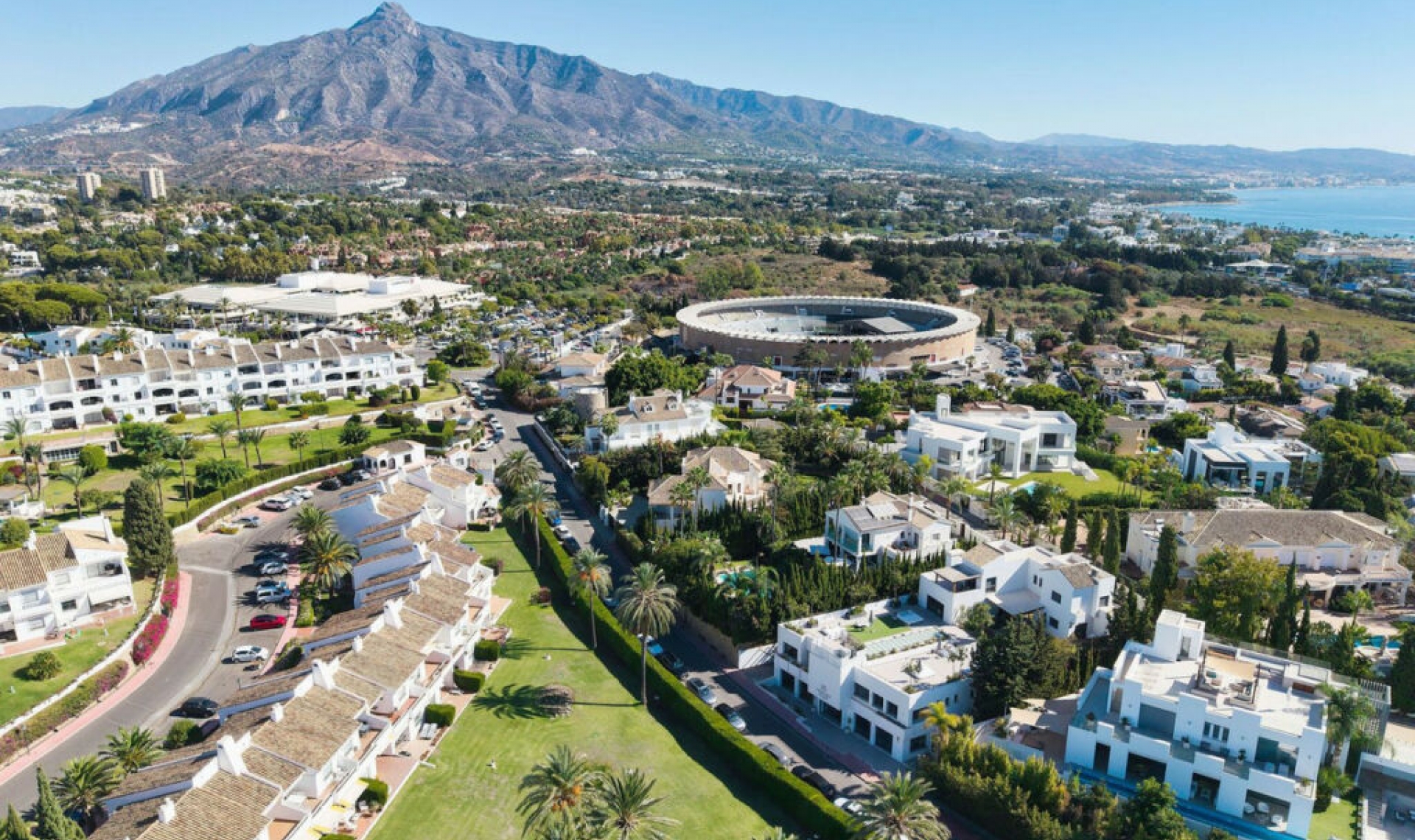 Resale - Apartment -
Nueva Andalucía