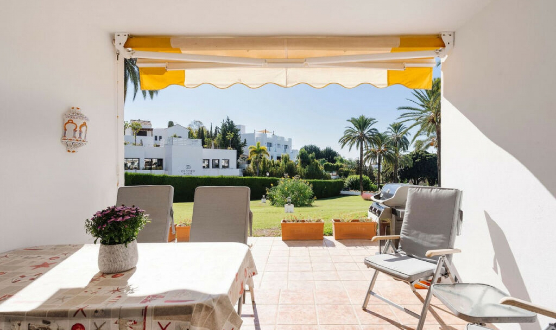 Resale - Apartment -
Nueva Andalucía