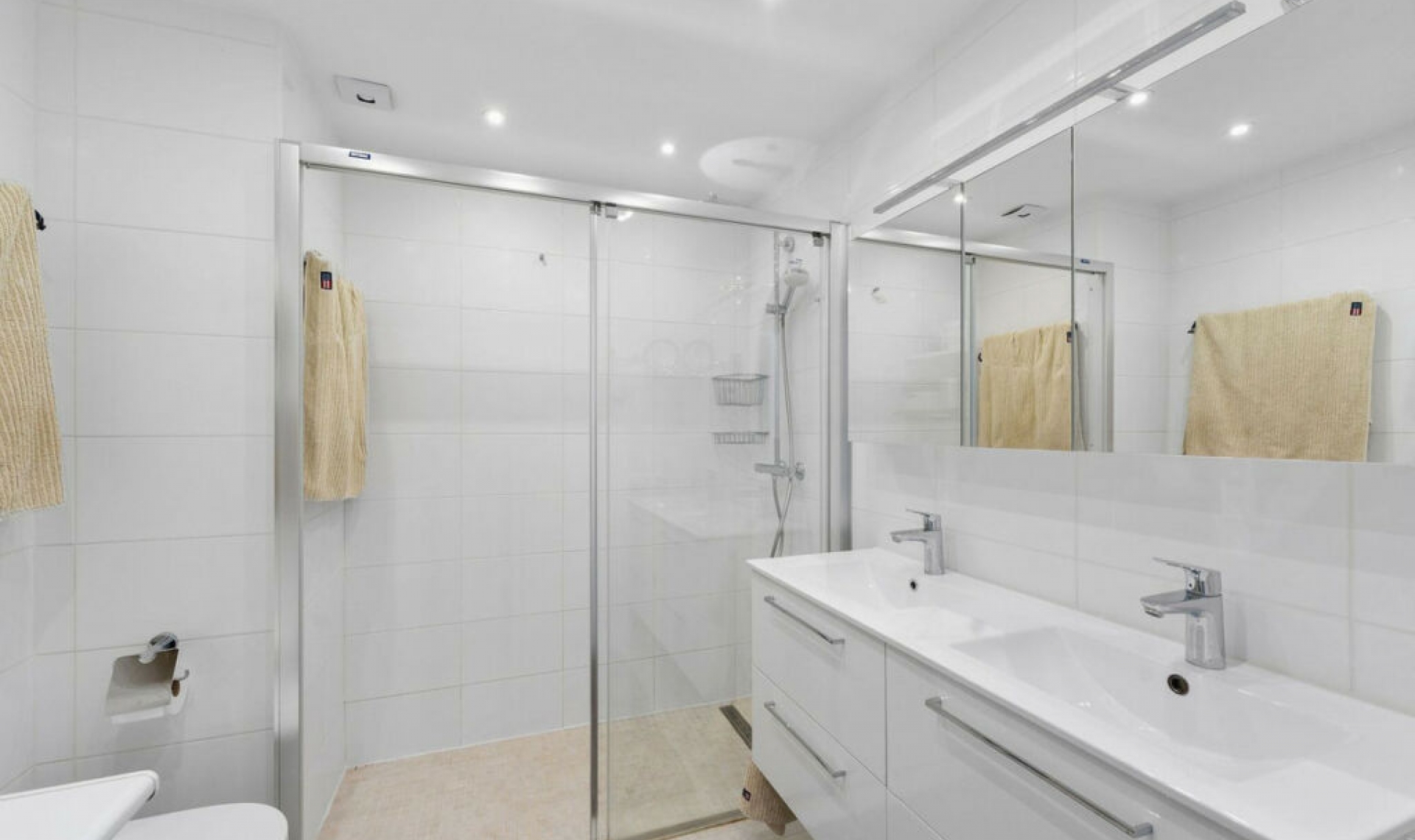 Resale - Apartment -
Nueva Andalucía