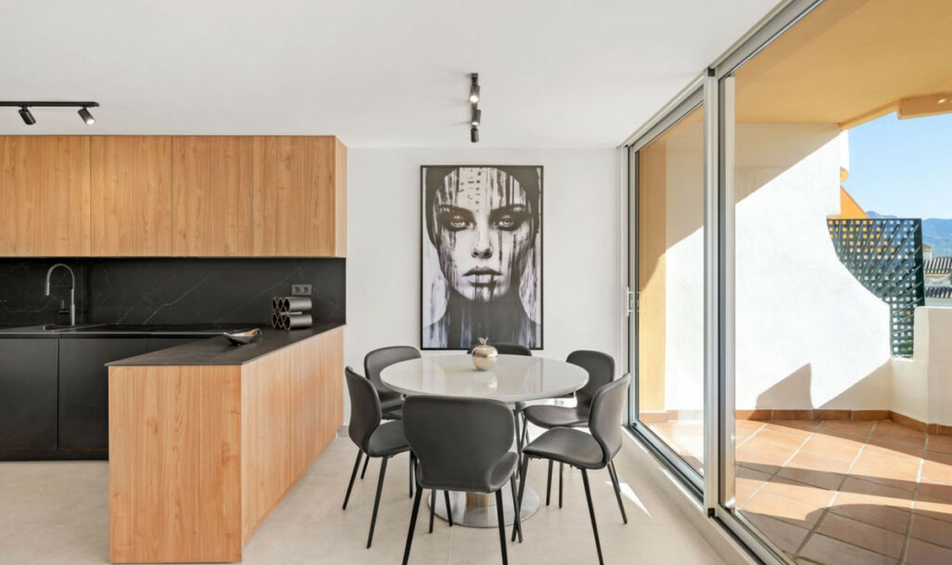 Resale - Apartment -
Nueva Andalucía