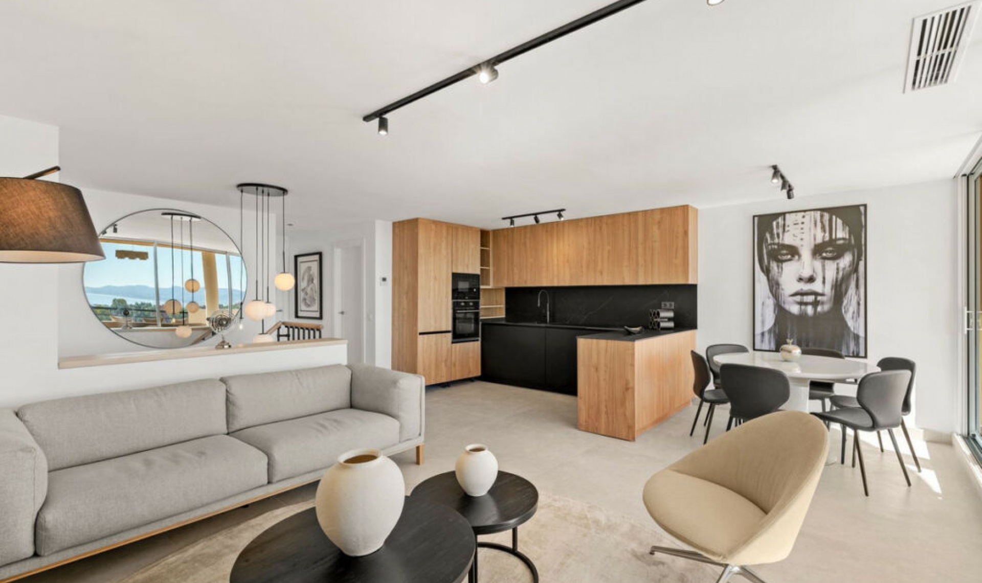 Resale - Apartment -
Nueva Andalucía