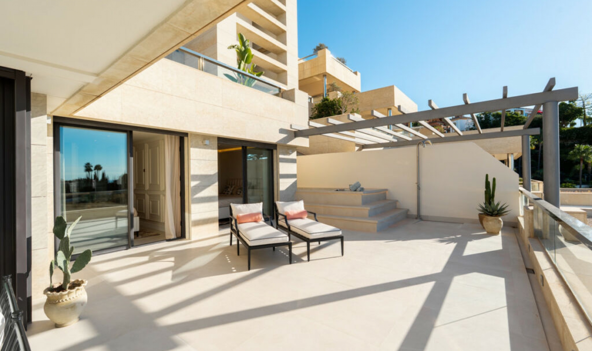 Resale - Apartment -
Nueva Andalucía