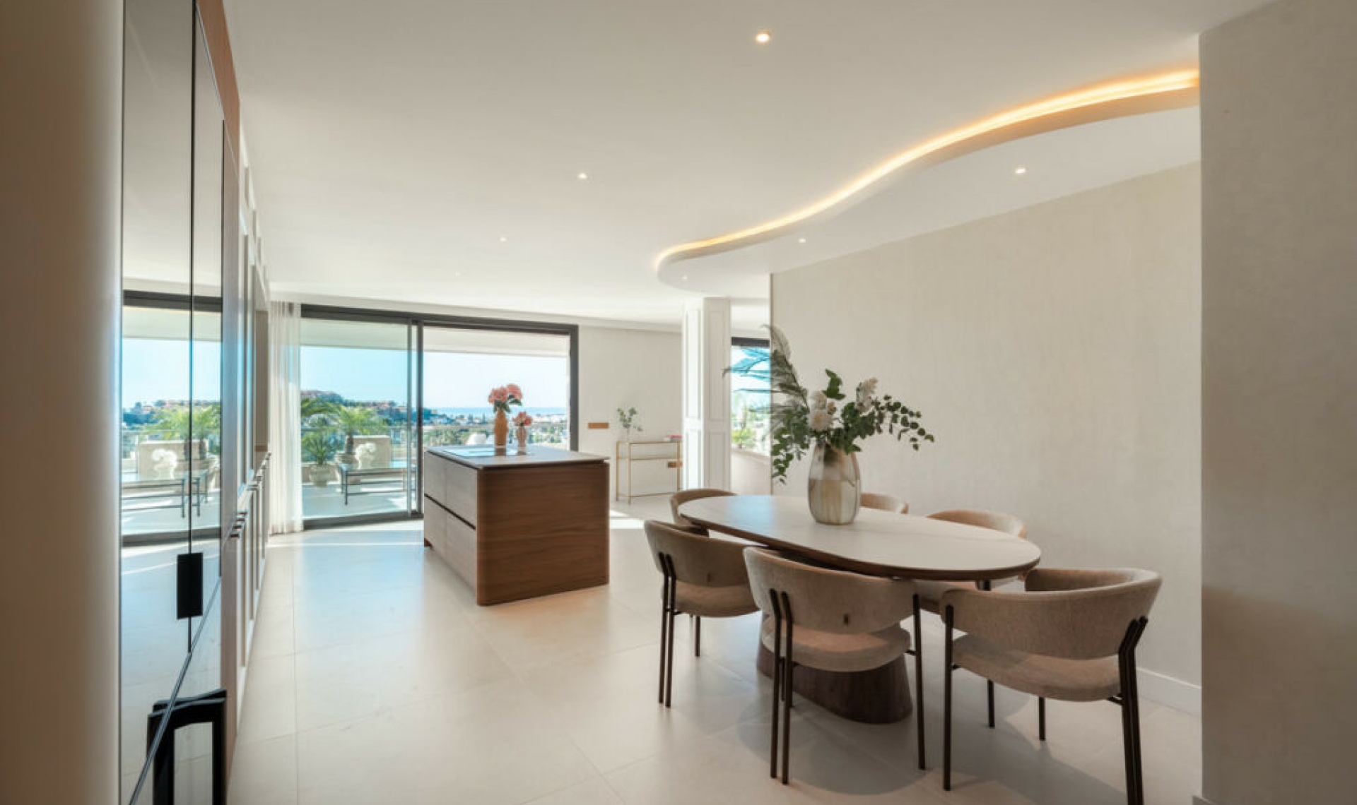 Resale - Apartment -
Nueva Andalucía