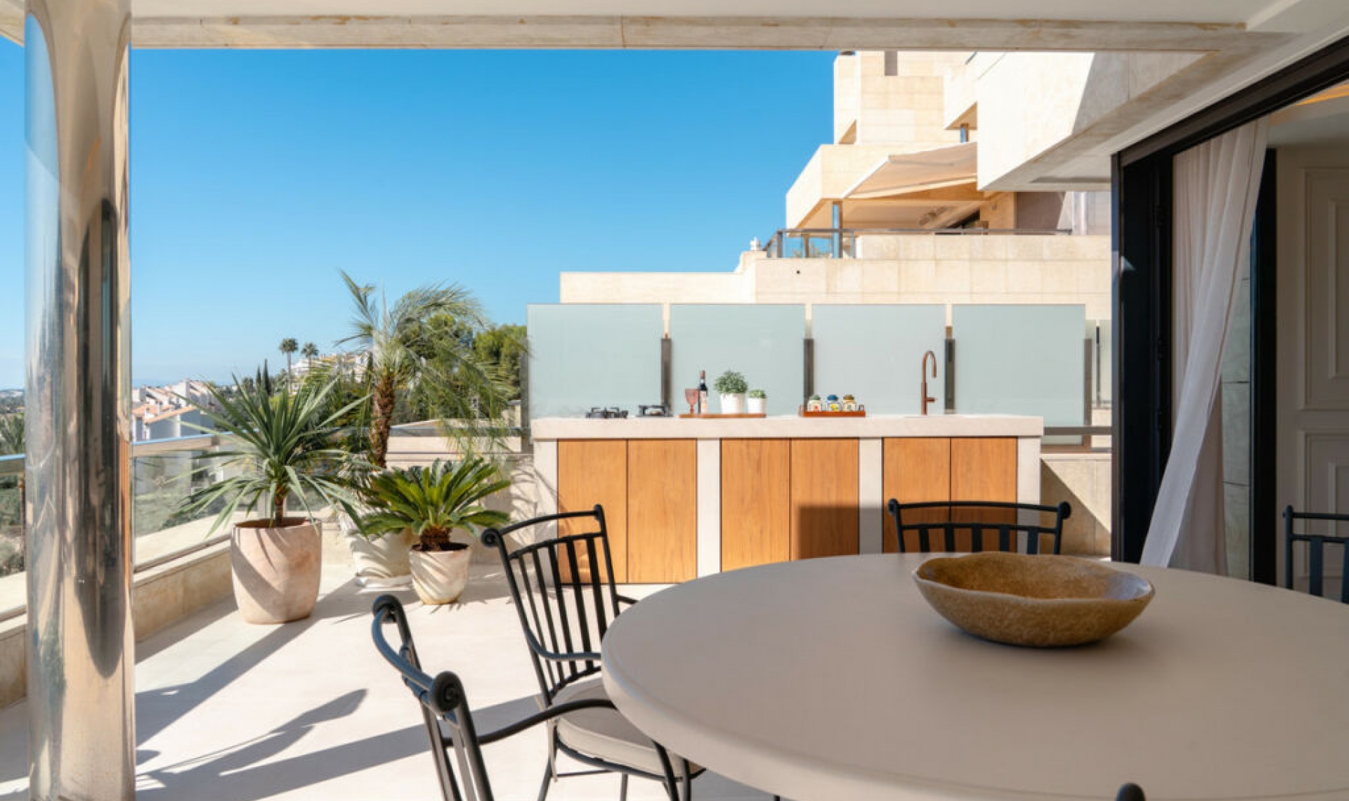 Resale - Apartment -
Nueva Andalucía