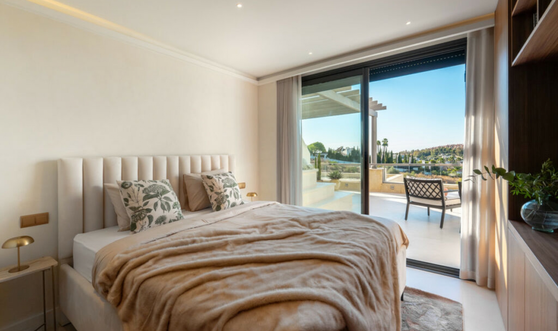 Resale - Apartment -
Nueva Andalucía