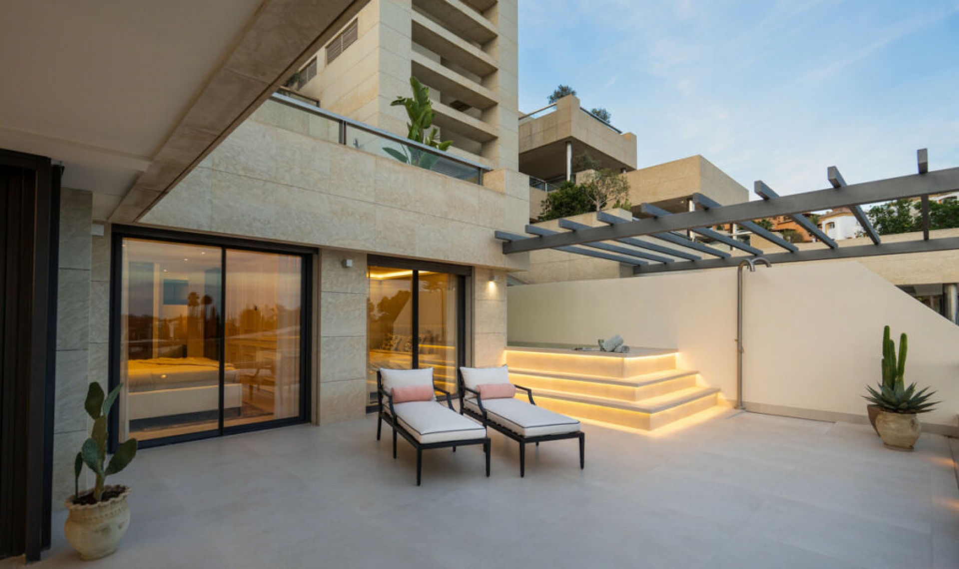 Resale - Apartment -
Nueva Andalucía