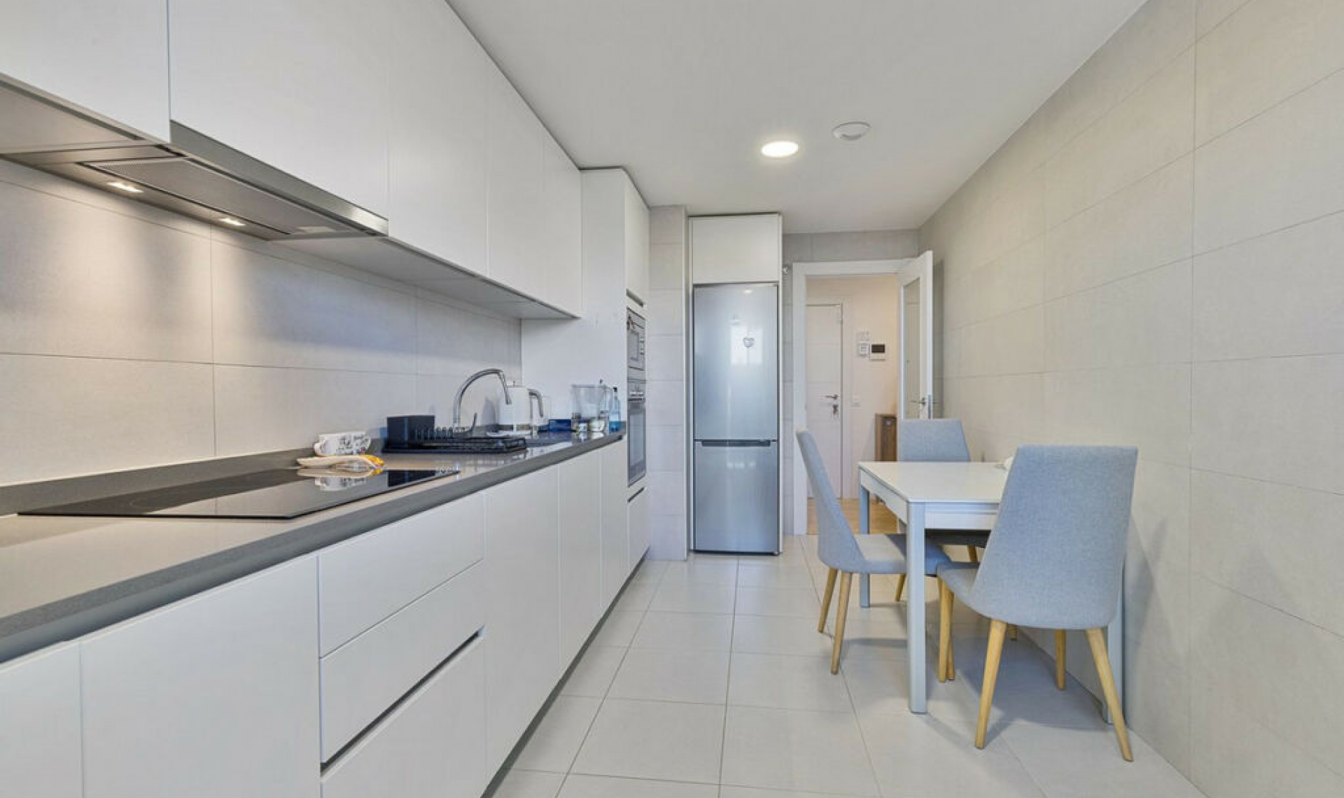 Resale - Apartment -
Nueva Andalucía