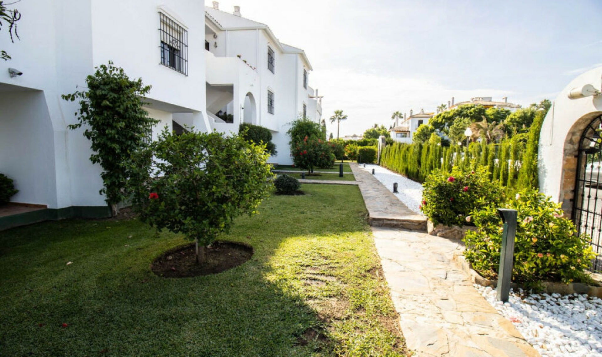 Resale - Apartment -
Nueva Andalucía