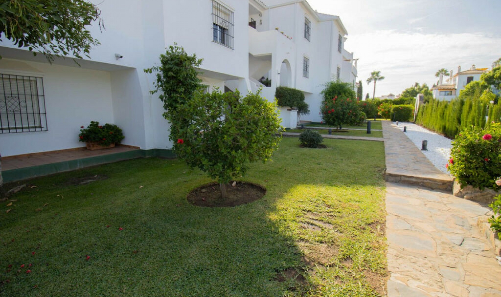 Resale - Apartment -
Nueva Andalucía