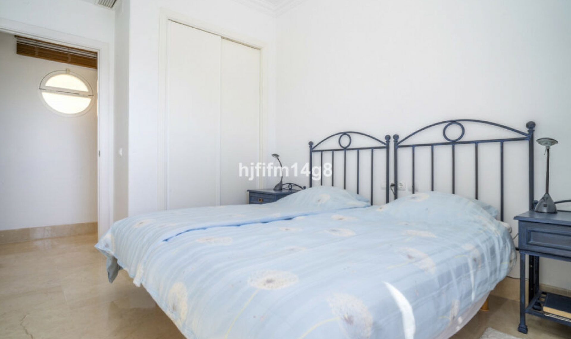 Resale - Apartment -
Nueva Andalucía