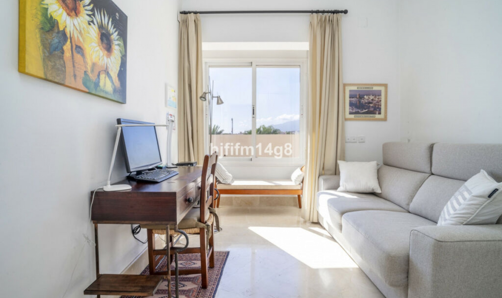 Resale - Apartment -
Nueva Andalucía