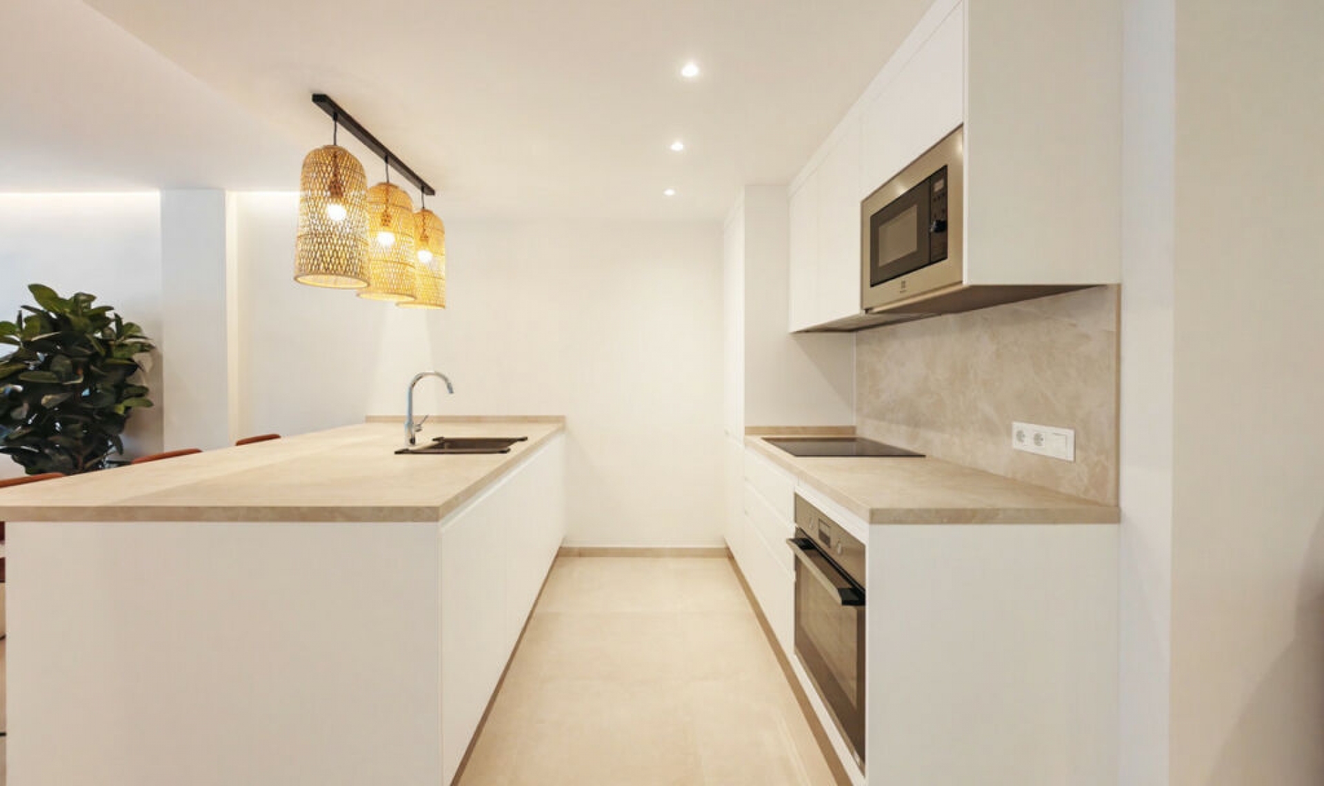 Resale - Apartment -
Nueva Andalucía