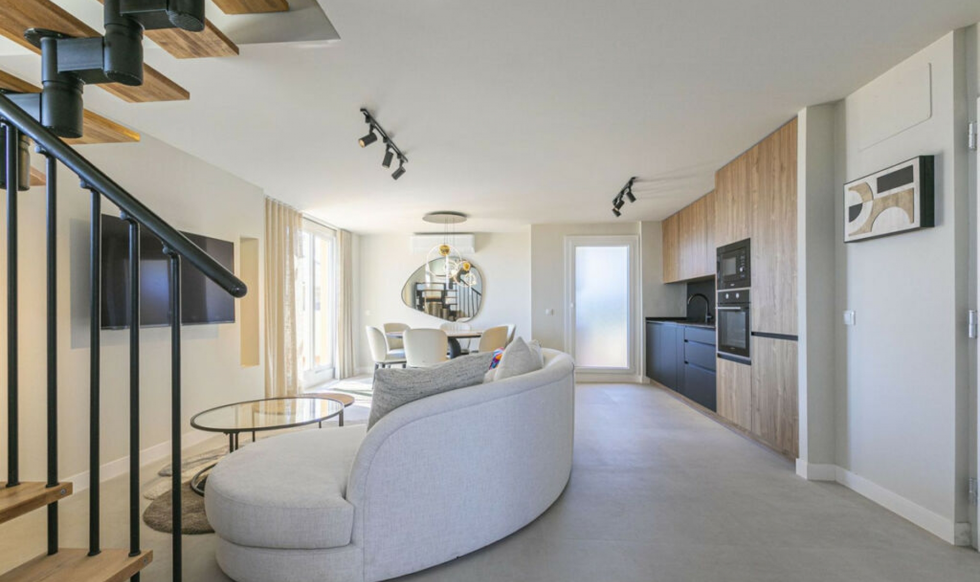 Resale - Apartment -
Nueva Andalucía