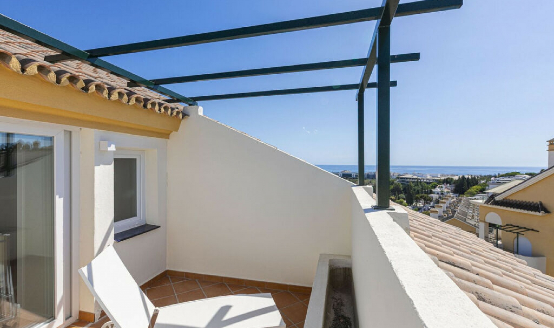 Resale - Apartment -
Nueva Andalucía