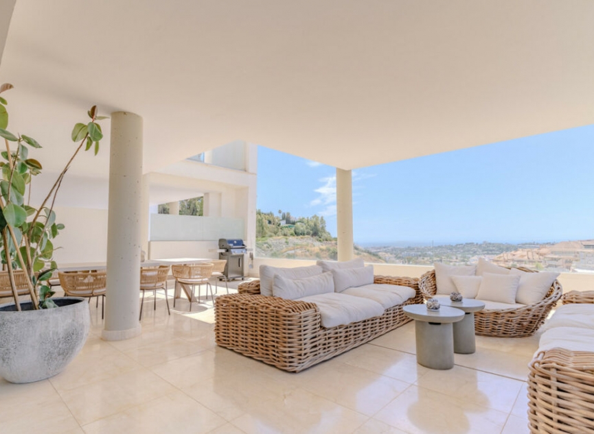 Resale - Apartment -
Nueva Andalucía