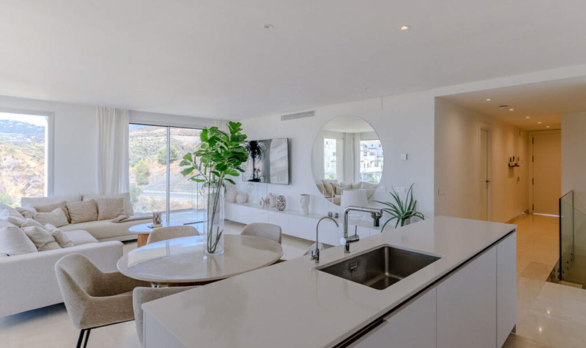 Resale - Apartment -
Nueva Andalucía